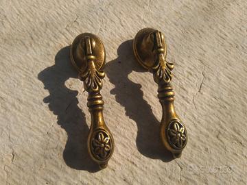 2 Maniglie Nuove per Mobili in Stile o Antico