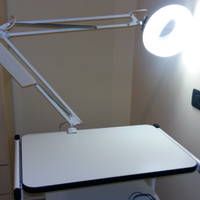 Lampada con lente a luce fredda -uso estetista