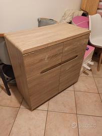 Mobiletto a due ante