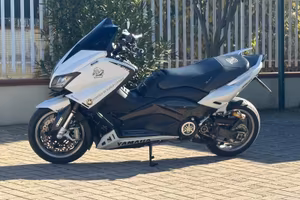 Yamaha TMAX 530 TURBO