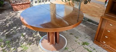 Tavolo e Cassettiera in legno