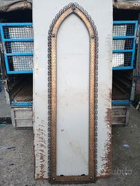 cornice in ottone 