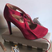 Scarpe tacco con plateau 