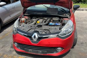 Renault Clio 4 del 2012 per ricambi