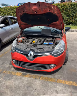 Renault Clio 4 del 2012 per ricambi