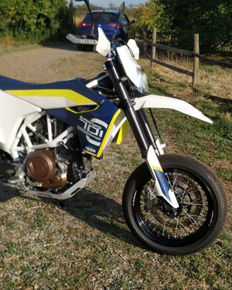 Husqvarna 701 sm
