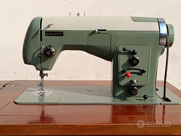 Macchina da cucire Borletti 1102  vintage del 1959