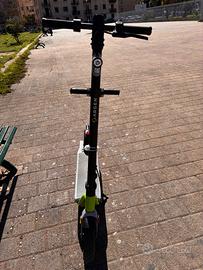 Monopattino elettrico ARGENTO EVO ACTIVE