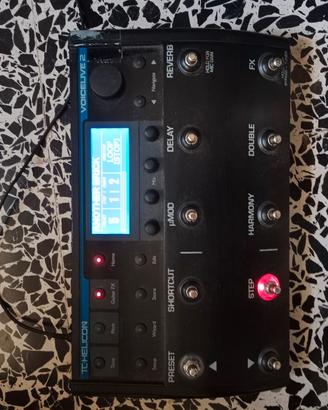 TC helicon voice live 2