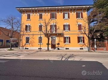 4 LOCALI A FABRIANO