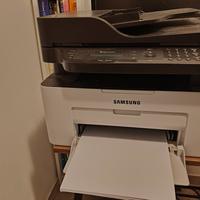 Stampante multifunzione Laser