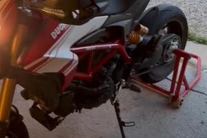 Ducati hypermotard 939 SP