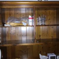 credenza vetrina in legno 
