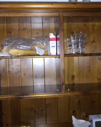 credenza vetrina in legno 