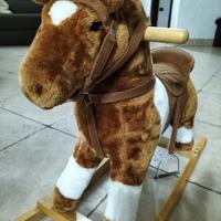 cavallo a dondolo in legno cavalcabile 