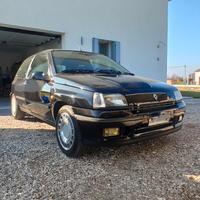 Clio 1.8 16V 1992