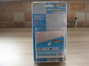 Lettore multi card fisso da pc