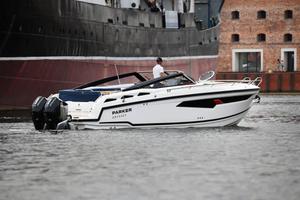 Parker 910 Odyssey – base senza motori