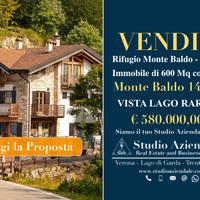 Rifugio Alpino Storico - Monte Baldo con mura