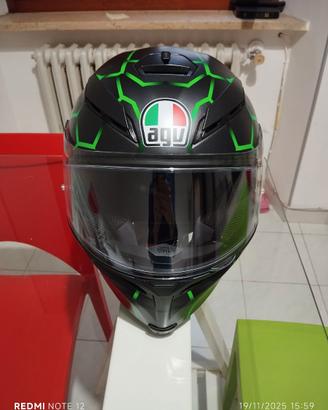 Casco e abbigliamento moto