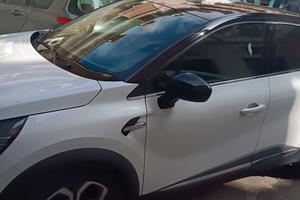 Renault Captur full Hybrid anno 2022
