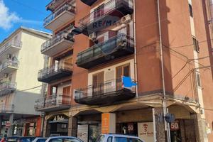 Locale Commerciale - Mascalucia