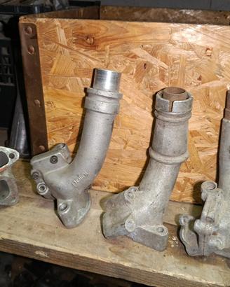 collettore del carburatore doppio fori e/o tre for