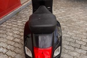 Piaggio vespa 250 gts