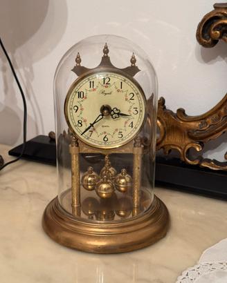 Orologio vintage con campana di vetro West Germany