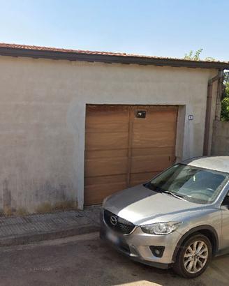 N. 2 Frabbicati, con terreno edificabile