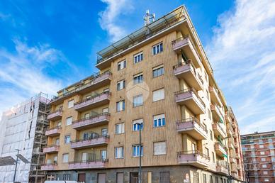 2 LOCALI A TORINO