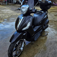 Piaggio Beverly 350