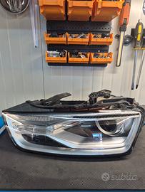 Farò sx Audi Q3 originale 