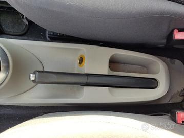 Leva freno a mano RENAULT MODUS 1461cc diesel 2005