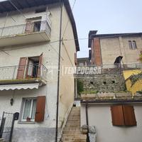 QUATTRO LOCALI SENZA SPESE CON TERRAZZA