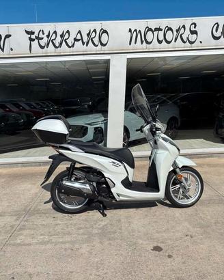 Honda SH 300 i 2017 / KM 23.000 Condizioni pari al