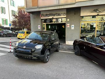 FIAT Panda Cross 1.0 Hybrid- Pandina-Led- P.Cons