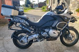 BMW GS1200 adventure