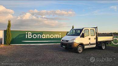 Iveco Daily 7 posti 3.000 cc - ribaltabile
