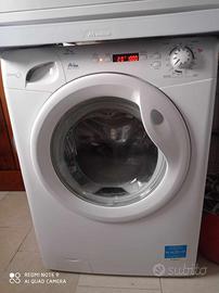 Lavatrice Candy 7kg, classe A++, salvaspazio