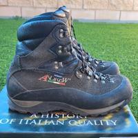 Scarponi trekking Andrew Nepal Trek