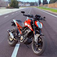 Ktm duke 125 abs 2020 - gommata e tagliandata