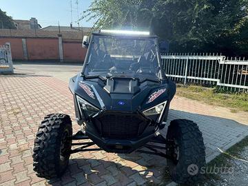 POLARIS rzr 1000 XP PRO