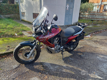Honda transalp xl700
