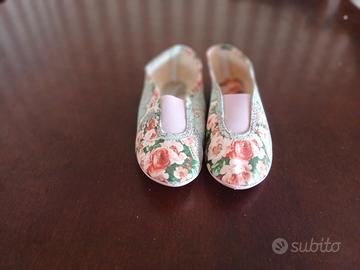 Scarpe Camomilla vintage floreali – pezzo da colle
