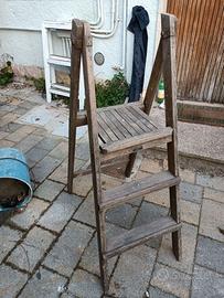 scaletta in legno