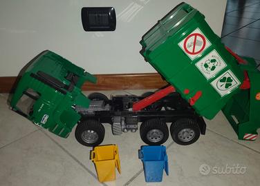 Camion Bruder nettezza urbana