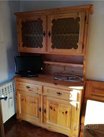 Credenza, panca ad angolo, tavolo