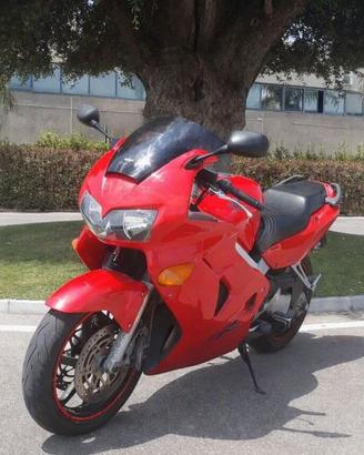 Honda VFR 800 F (RC46) - 2002
