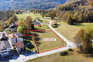 Terreno di 2580 m² a La Valle Agordina